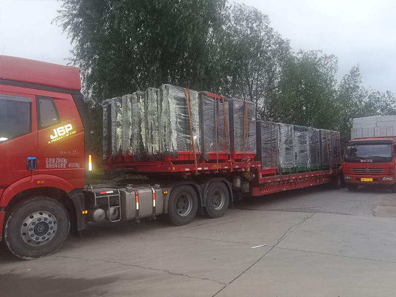 吉林通化路名牌燈箱100臺，第八車發(fā)貨！